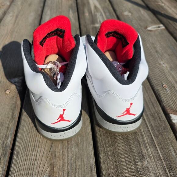 Nike Air Jordan 5 "White Cement" - Picture 5 of 8